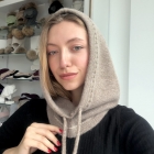 Стильный вязаный капор цвета с ассорт., Pompona